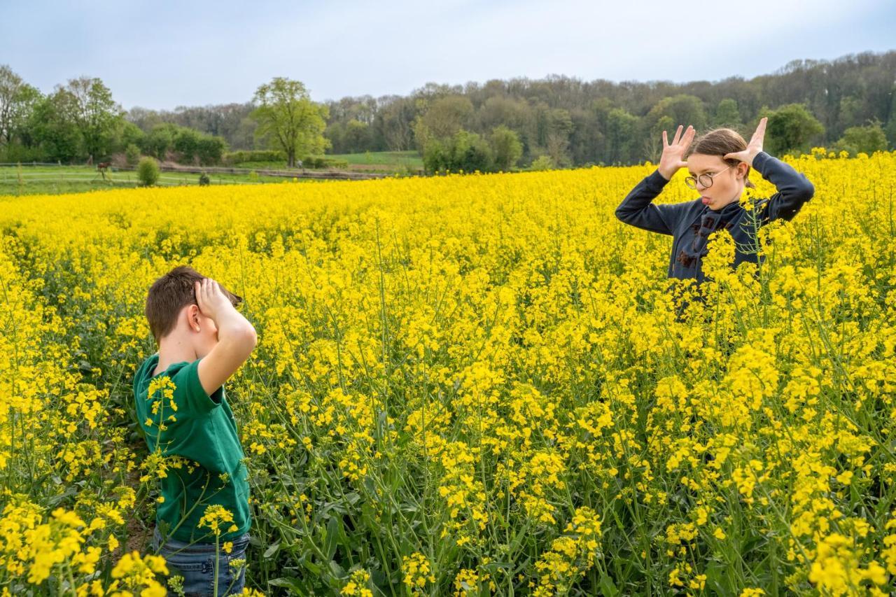 Insolites A La Ferme - Yourte, Kota Ou Pod Ferienhaus Farbus