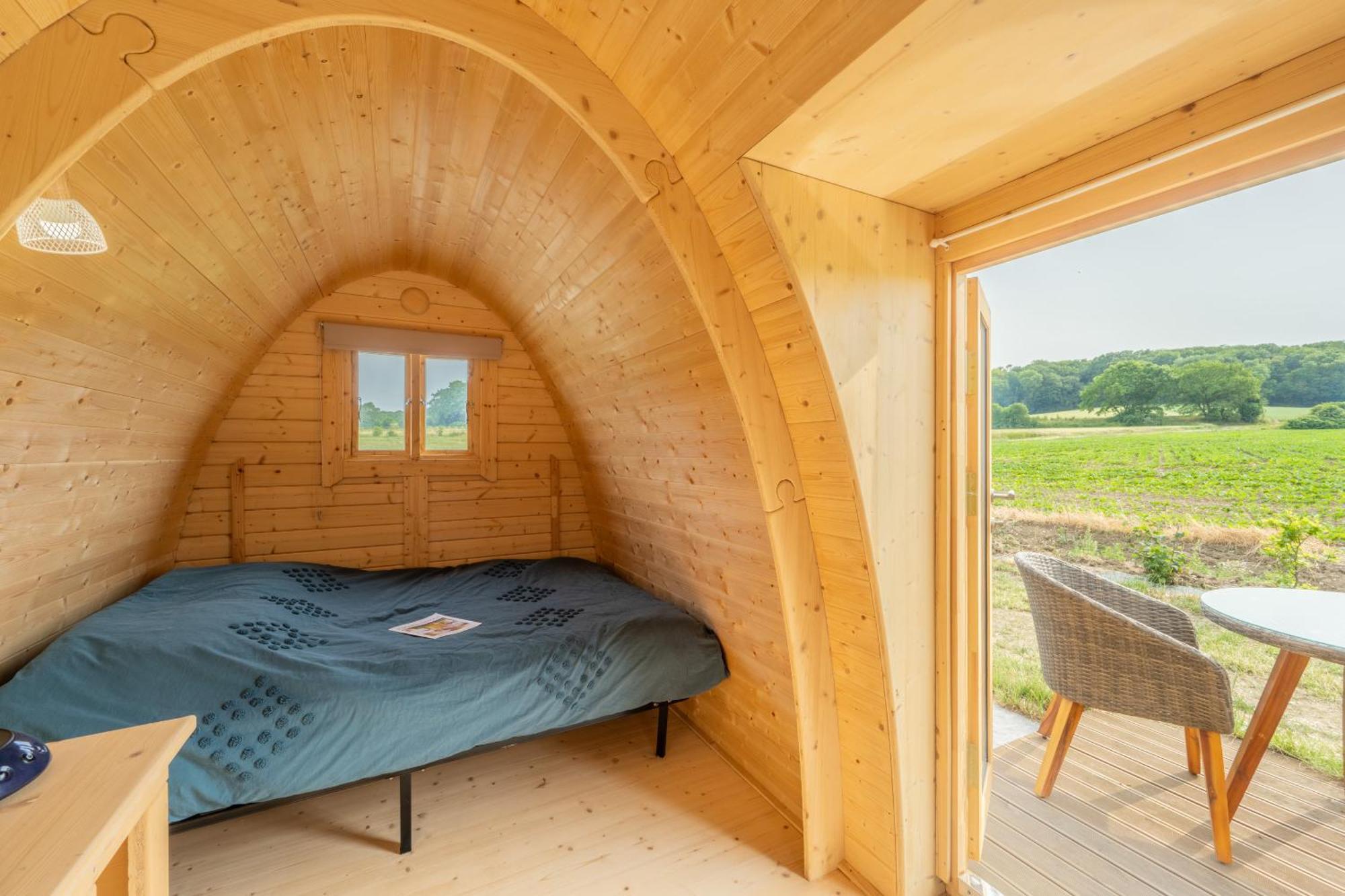 Insolites A La Ferme - Yourte, Kota Ou Pod * Farbus