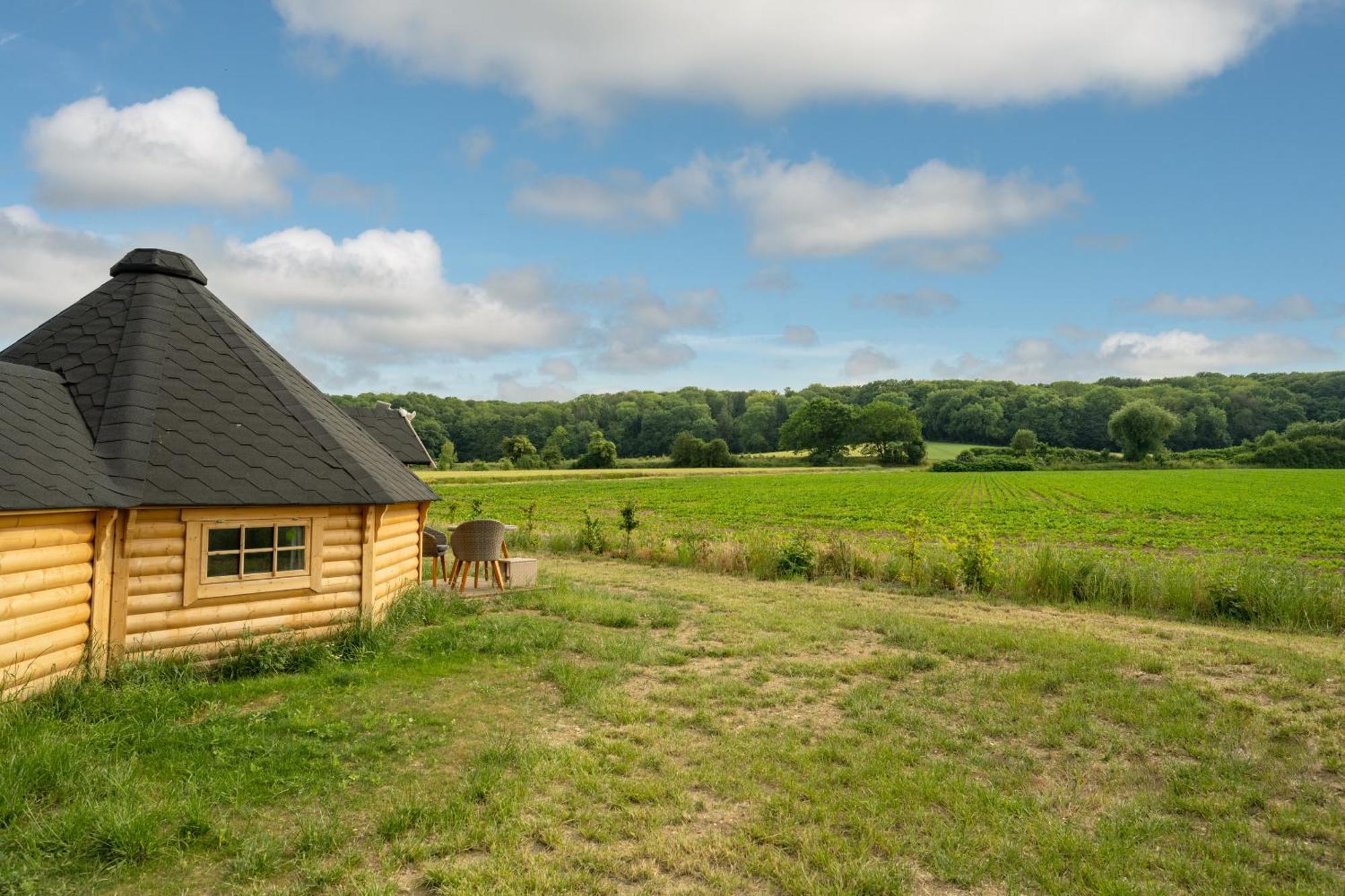 Ferienhaus Insolites A La Ferme - Yourte, Kota Ou Pod *